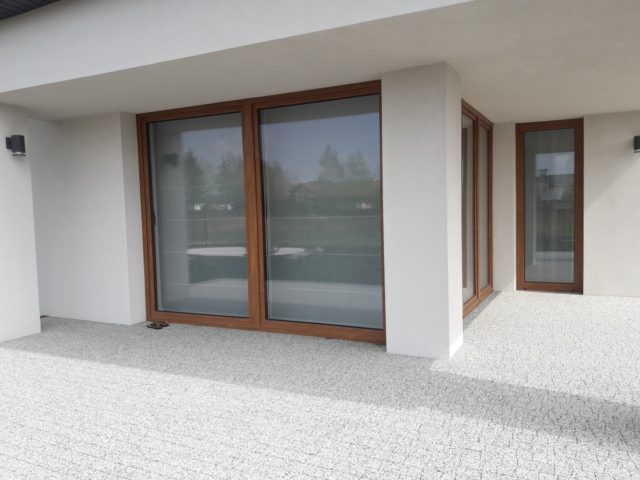 realizacje-okna-rolety-038