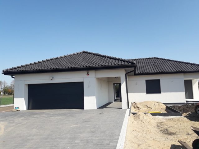 realizacje-okna-rolety-044